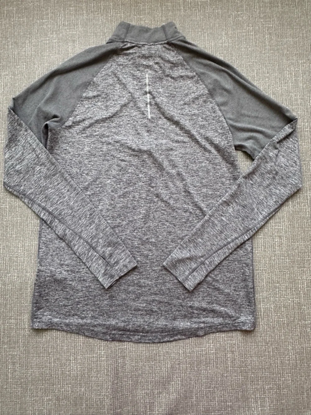 Nike Running Dri-FIT Men’s Sz M Gray Quarter Zip Long Sleeve Top Great Condition